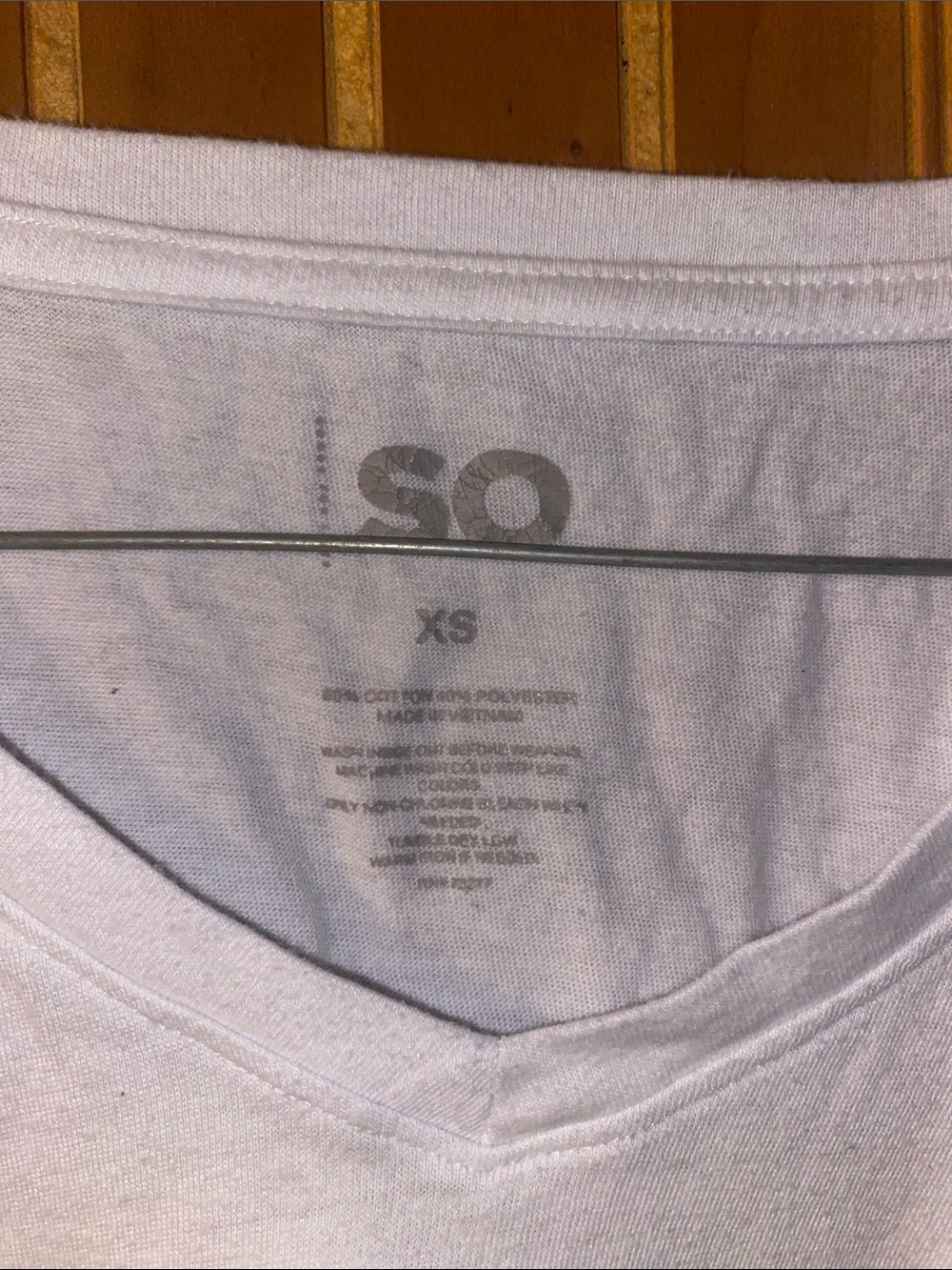Women's White Long-Sleeve V-Neck Top - Picture 2 of 3